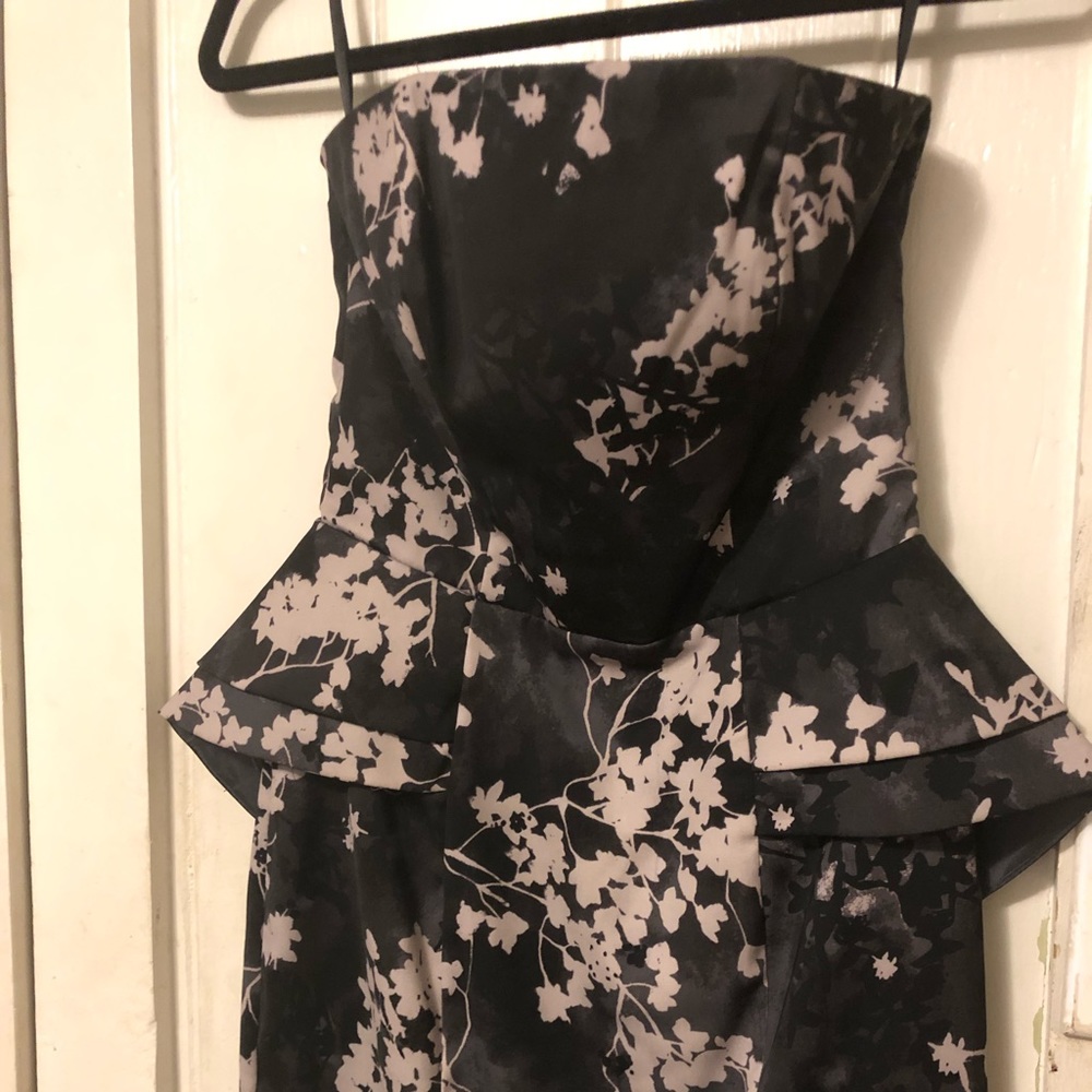 Strapless peplum dress